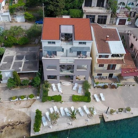 Apartment Antun - Adriatic Coast Retreat Blace Exteriör bild