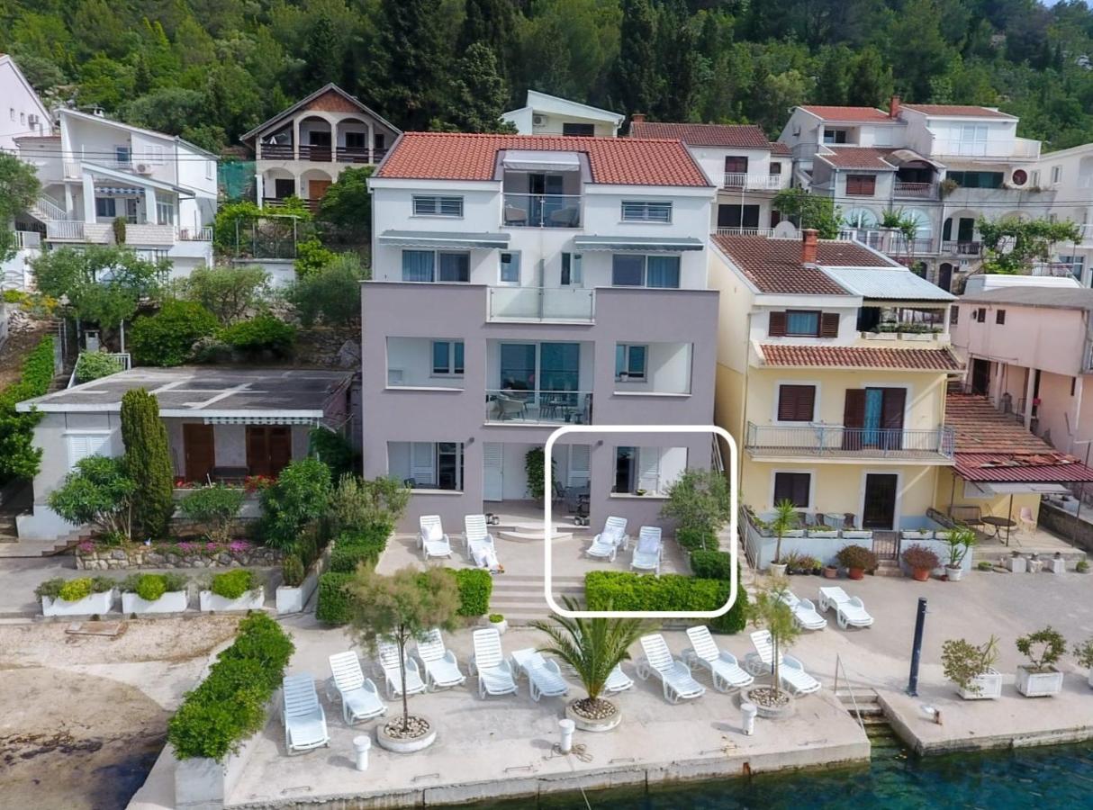 Apartment Antun - Adriatic Coast Retreat Blace Rum bild