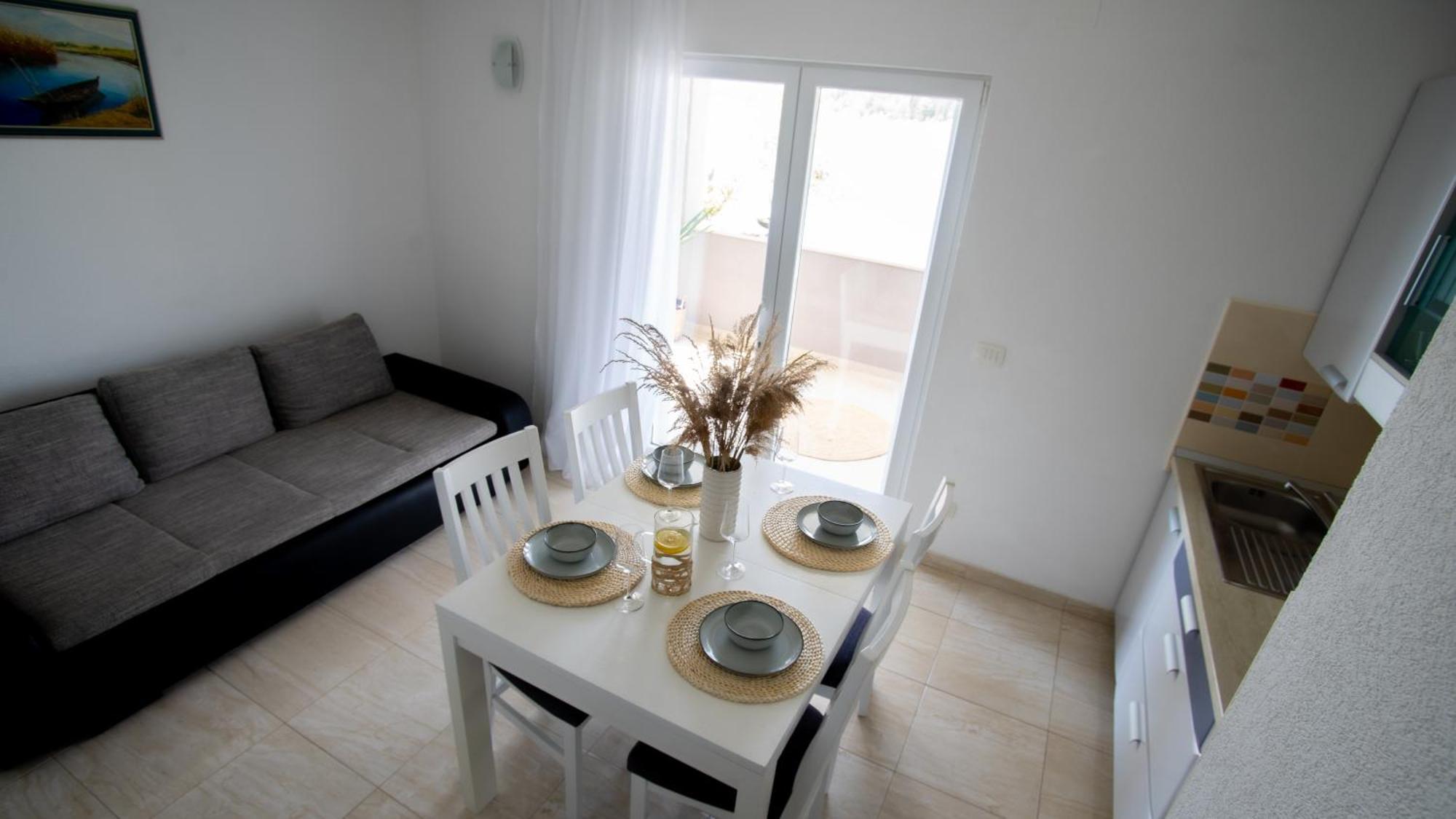 Apartment Antun - Adriatic Coast Retreat Blace Rum bild