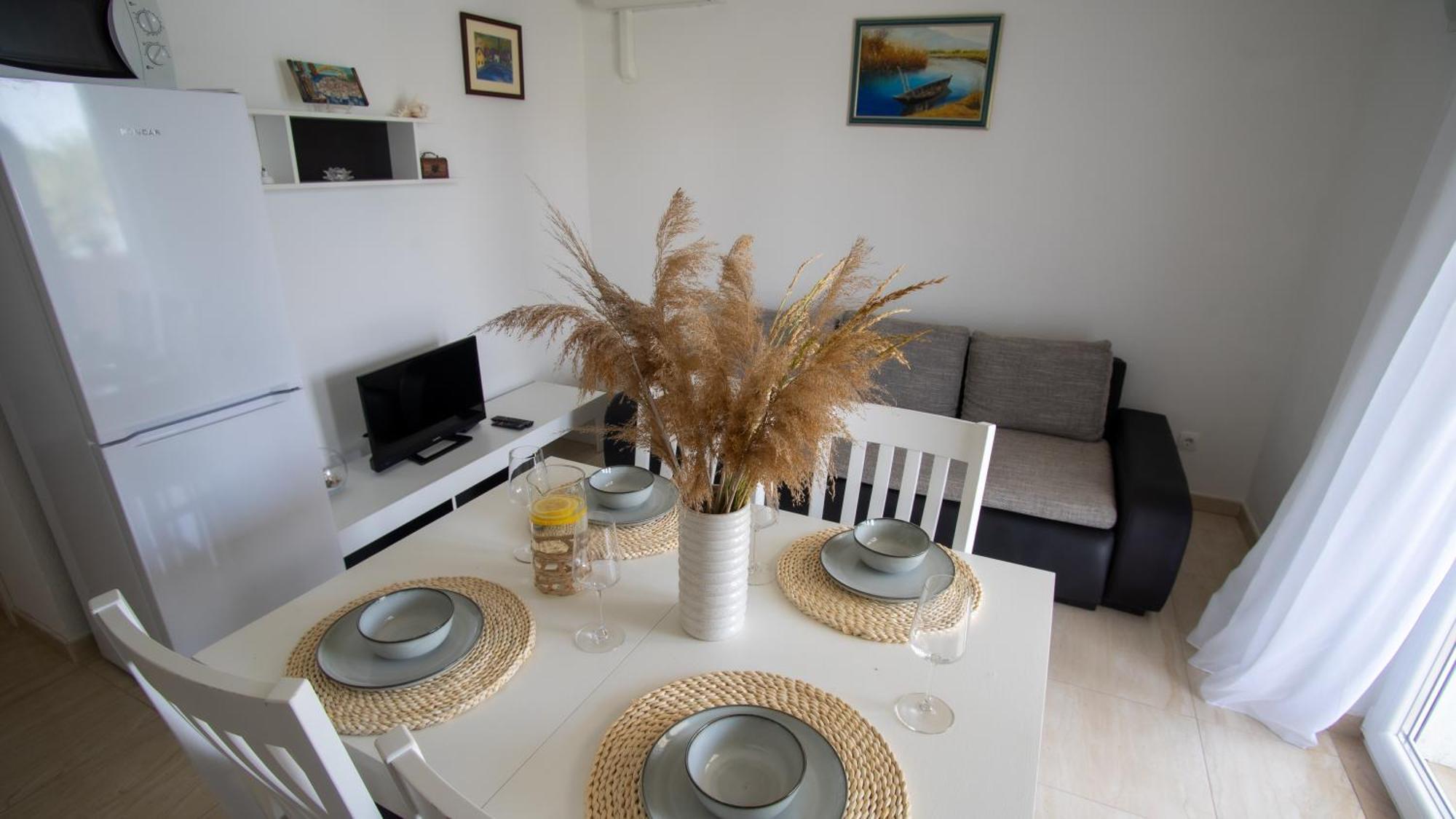 Apartment Antun - Adriatic Coast Retreat Blace Rum bild